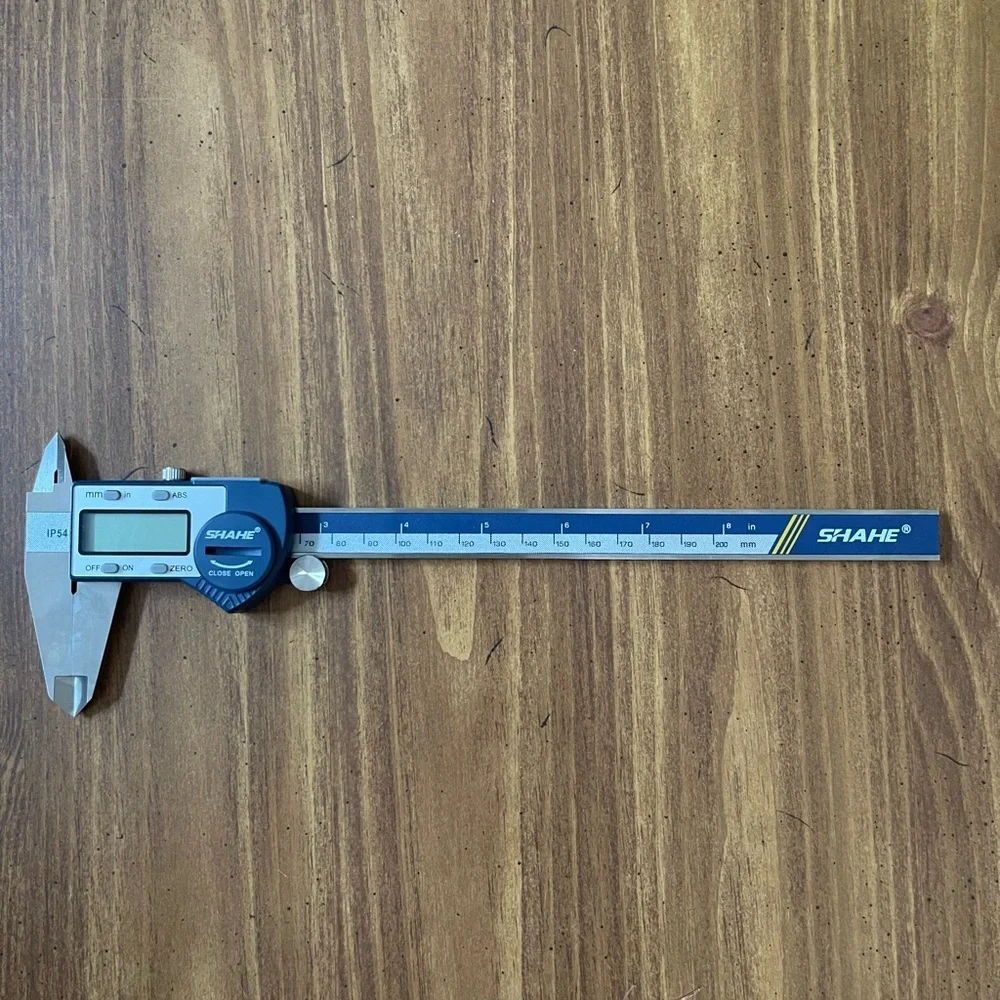 Electronic Digital Caliper Gauge Micrometer With LCD Screen/ 8 Inch / 200mm - Picture 2 of 11